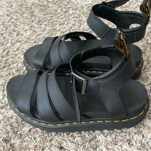 Dr. Martens Blair Hydro Leather Strap Sandals- Black